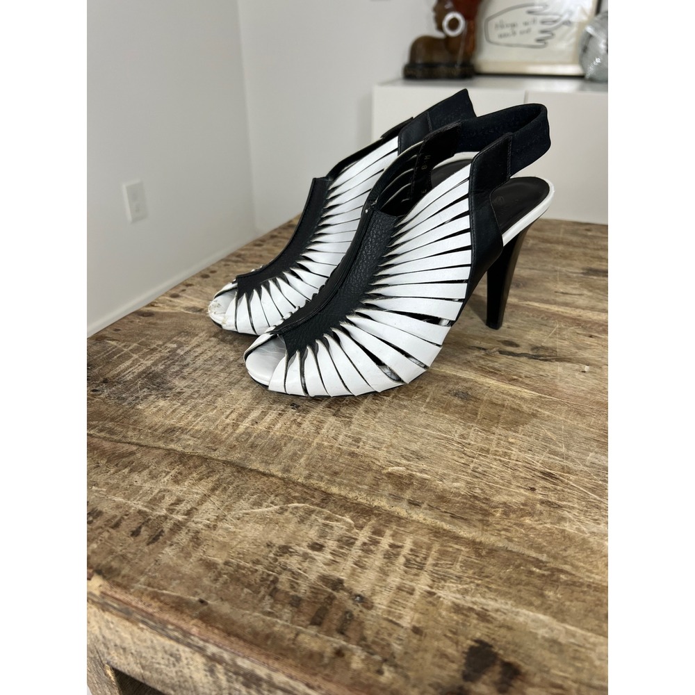 Donald J Pliner Zee Black White Leather Slingback Peep Toe Stiletto Heels 8.5M